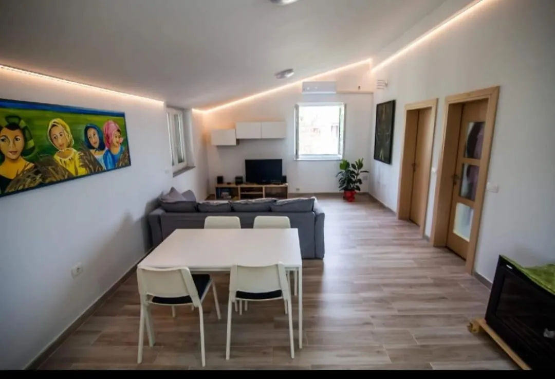 Oliveto Apartment Pula Croatia